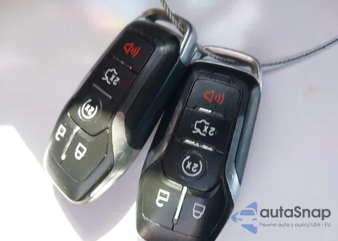 2017 Ford Explorer Xlt z USA, uszkodzony, nr VIN 1FM5K8D80HGD76128